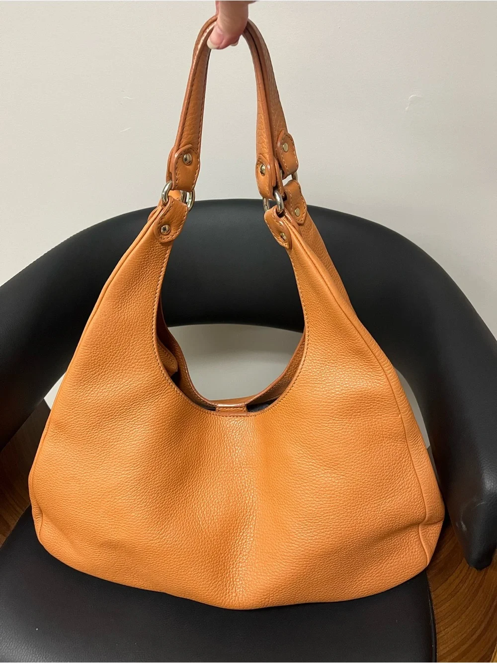Vintage ST. JOHN Pebbled Leather Hobo Shoulder Bag in Caramel